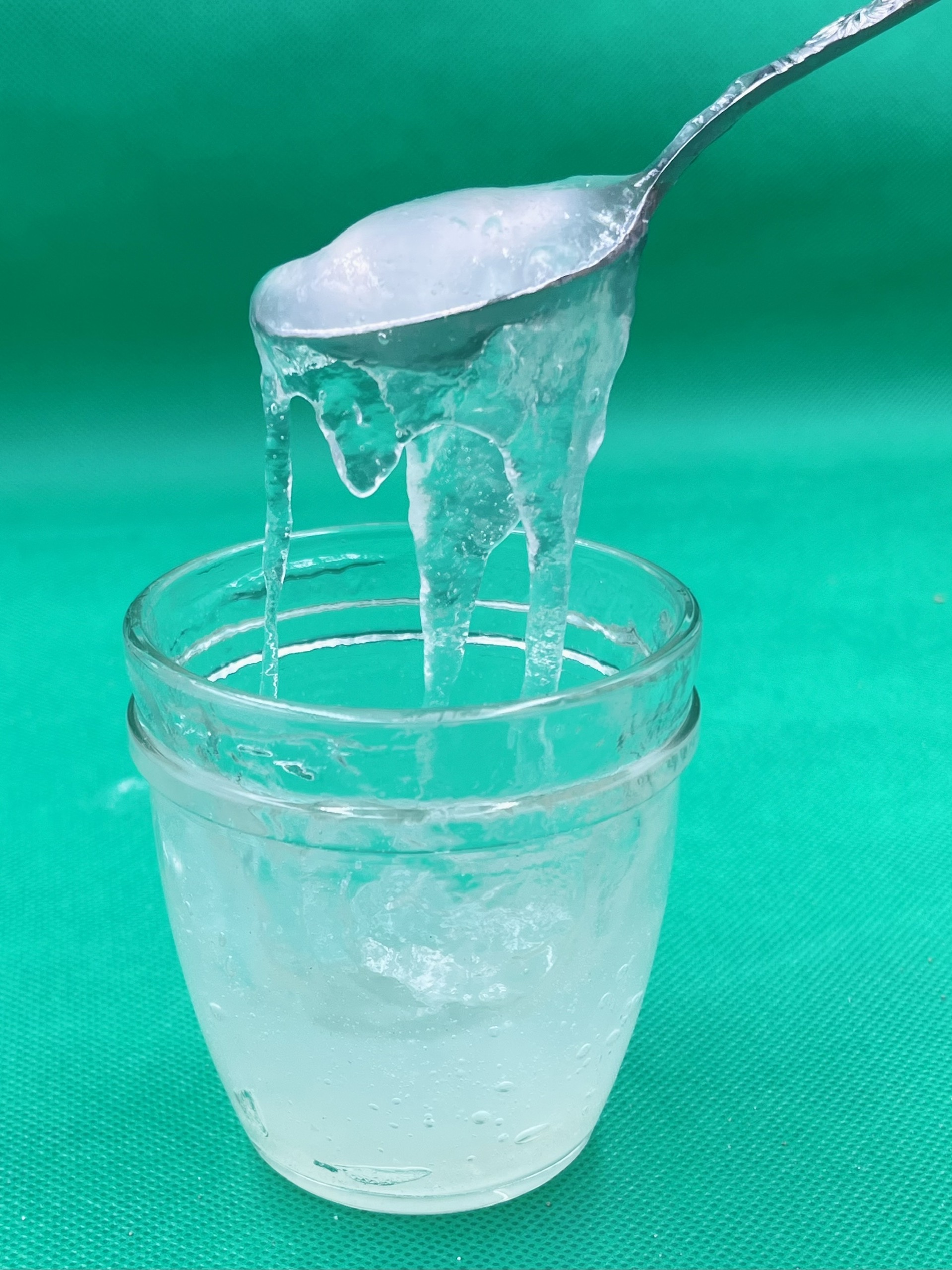 Bột huyền pha sệt với nước nóng có thể dùng sau bữa ăn để bổ sung năng lượng, hoặc dùng trước bữa ăn để giảm khẩu phần.